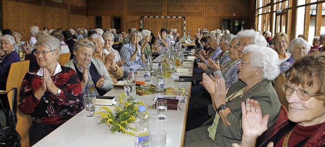 Applaus fr die Referentinnen des Bezirksfrauentags   | Foto: Heidi Fssel
