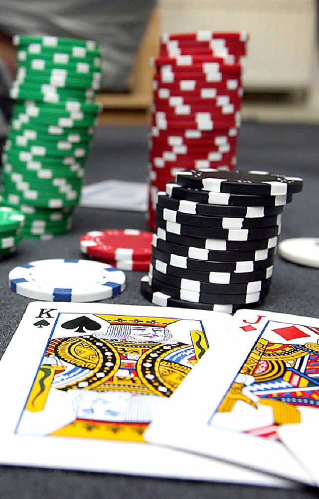 Kartenspiel Poker   | Foto: Dpa