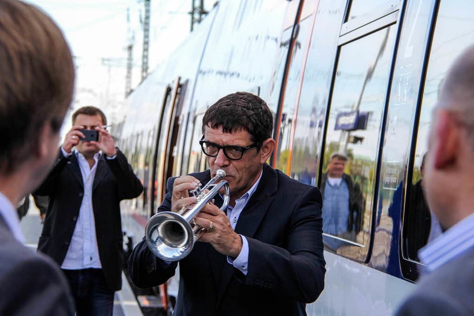 Fanfarenklänge zur Bahneröffnung von Helmut Dold – de Hämme (Foto: Alexander Huber) Fanfarenklänge zur Bahneröffnung von Helmut Dold – de Hämme (Foto: Alexander Huber)