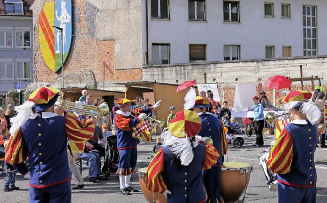 Der Markgraf und die Landsknechte  | Foto: Georg Vo