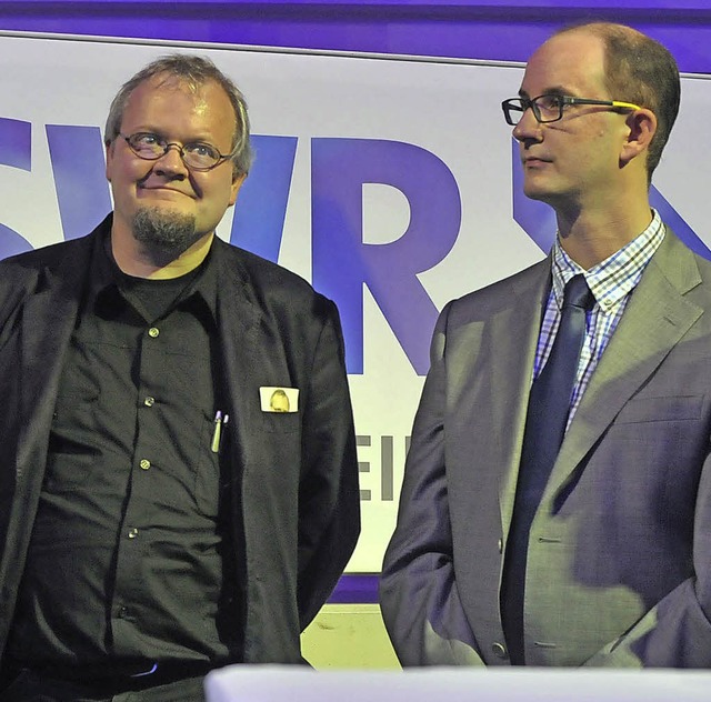 Tobias Pflger (links, Linke) und Sasc...ek (FDP) sind unterschiedlich erfreut.  | Foto: Kunz