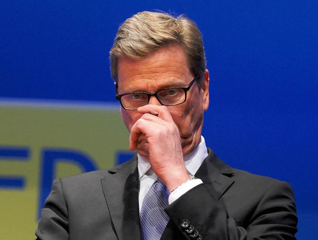 Bundesauenminister Westerwelle bei der Bekanntgabe der ersten Hochrechnung.