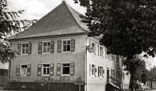 Das Bild zeigt das Gasthaus Adler in H...tungen noch regelmig gepflegt wurde.  | Foto: Martina Faller