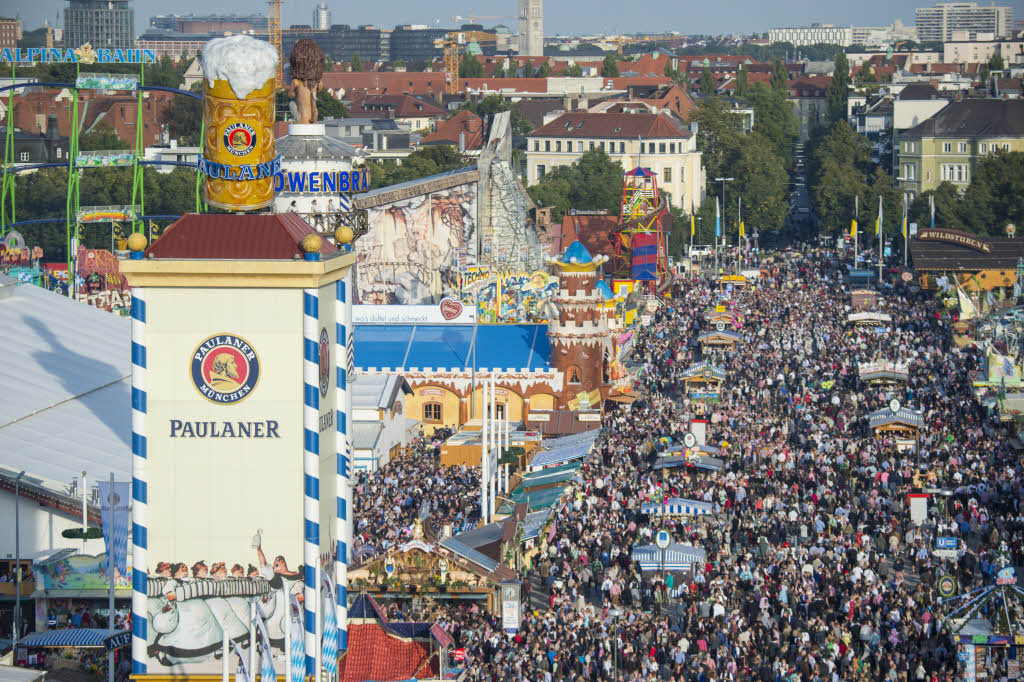 Das Oktoberfest in München – Das größte Volksfest der Welt lädt bis zum 06.10.2013 zum Besuch. Das Oktoberfest in München – Das größte Volksfest der Welt lädt bis zum 06.10.2013 zum Besuch.