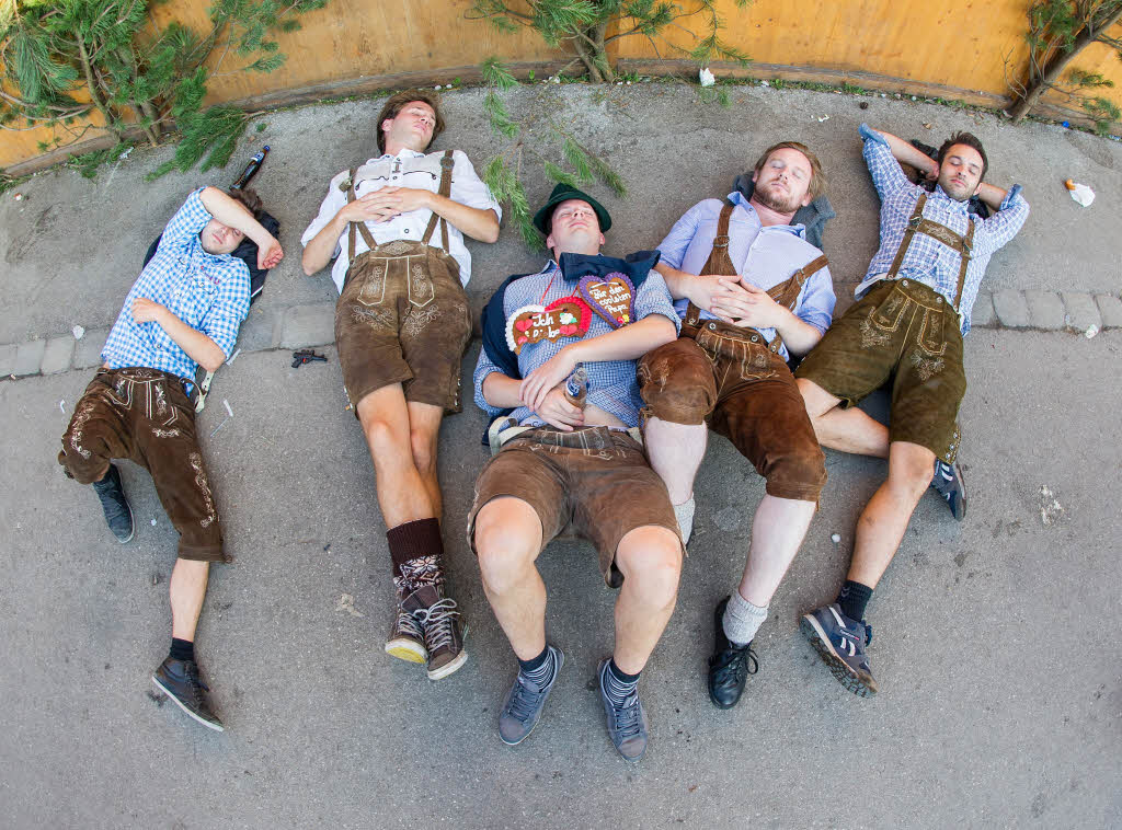 Das Oktoberfest in München – Das größte Volksfest der Welt lädt bis zum 06.10.2013 zum Besuch. Das Oktoberfest in München – Das größte Volksfest der Welt lädt bis zum 06.10.2013 zum Besuch.