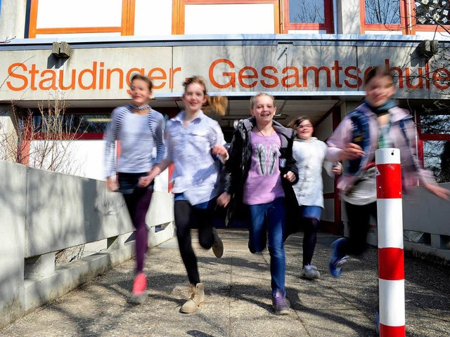 Die Freiburger Modellschule muss dring...aniert werden. Der Bau enthlt Asbest.  | Foto: Thoimas Kunz