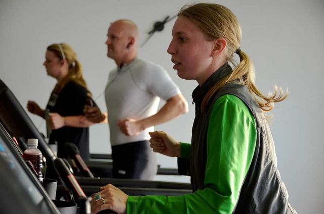 Zweimal die Woche trainiert Larissa im Fitnessstudio.  | Foto: Nadine Zeller