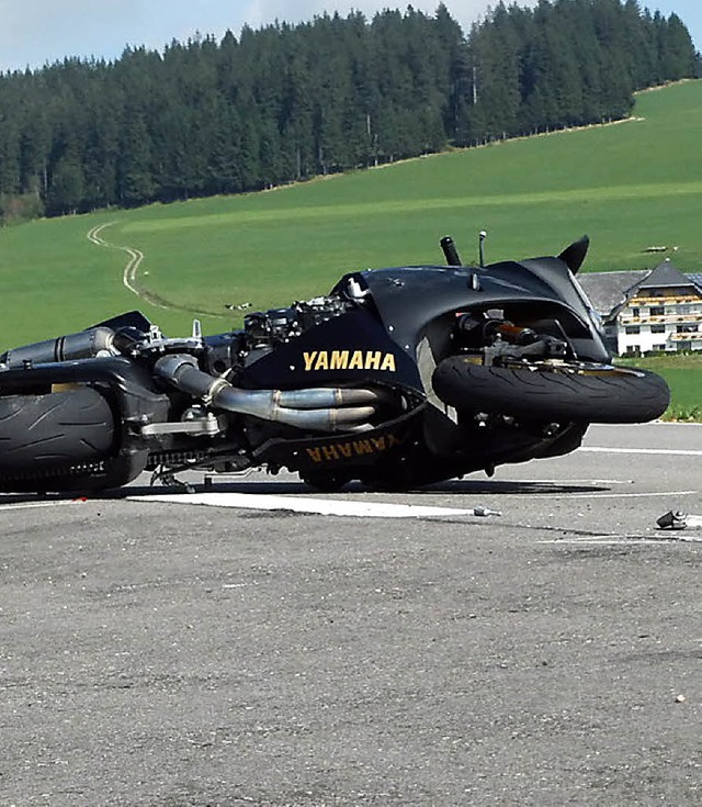 Schwere Verletzungen erlitt ein Motorr...fall auf der B500 in Hhe Fahrenberg.   | Foto: Kamera 24