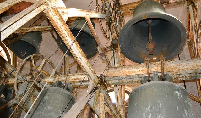 Besuch im Glockenturm der Zeller Frido...as mchtige Gelut ist eindrucksvoll.   | Foto: Paul Berger