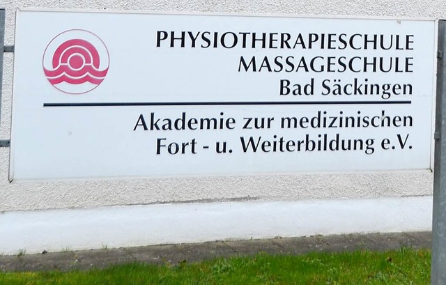 Die Physiotherapieschule Bad Sckingen...e Schulen einen neuen Studiengang an.   | Foto: Axel Kremp