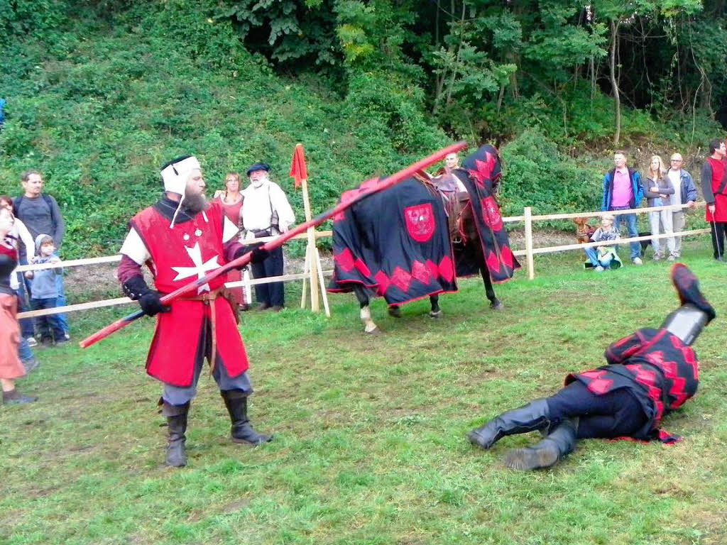 Mittelalterspektakel auf Schloss Hohenlupfen: Ein Ritter kehrt heim.