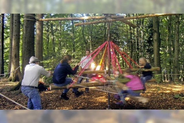 Waldfest zieht zahlreiche Besucher an