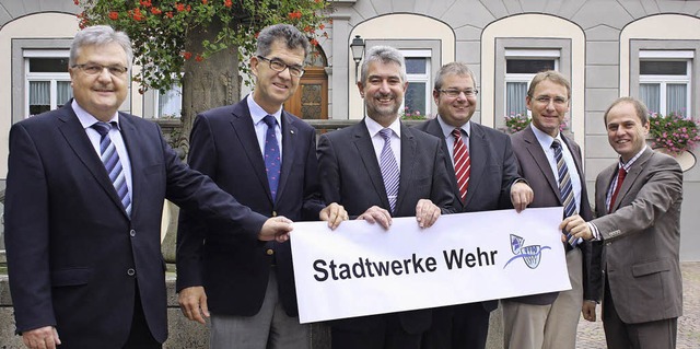 ber das Logo des Unternehmens wird de...d Pflger (Stadtwerke Bad Sckingen).   | Foto: Barbara Schmidt