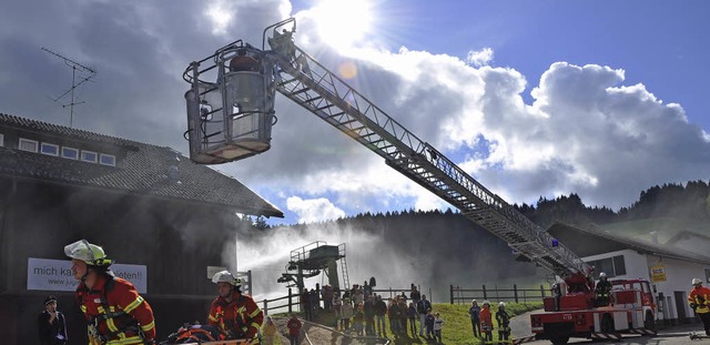 Viel Rauch wird es auch am Sonntag in Hornberg geben.  | Foto: kirsten lux