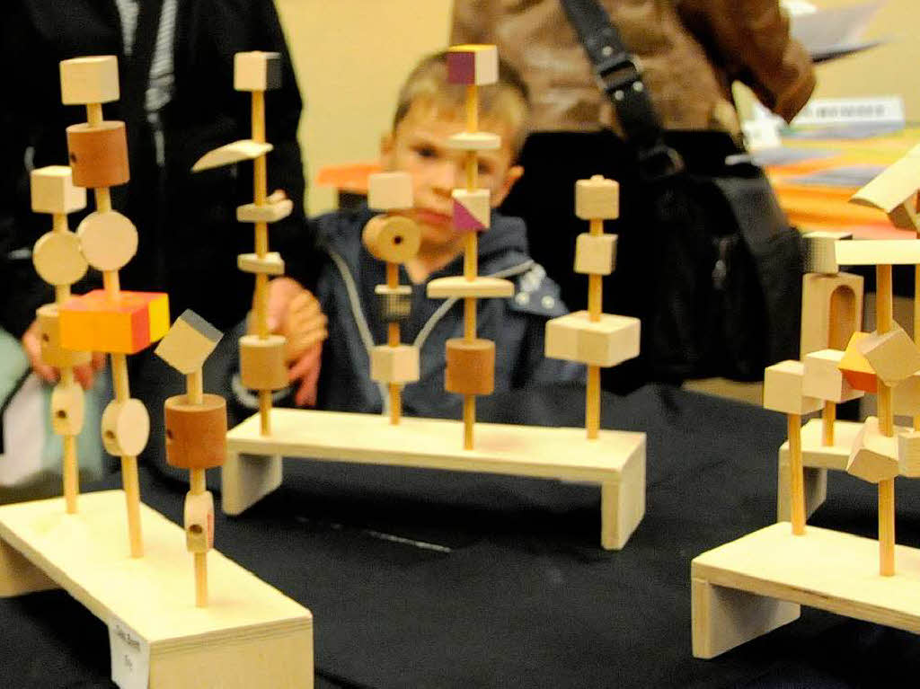 Beeindruckende Kreativitt: Die von Grundschlern gefertigten   Oppenheim-Objekte
