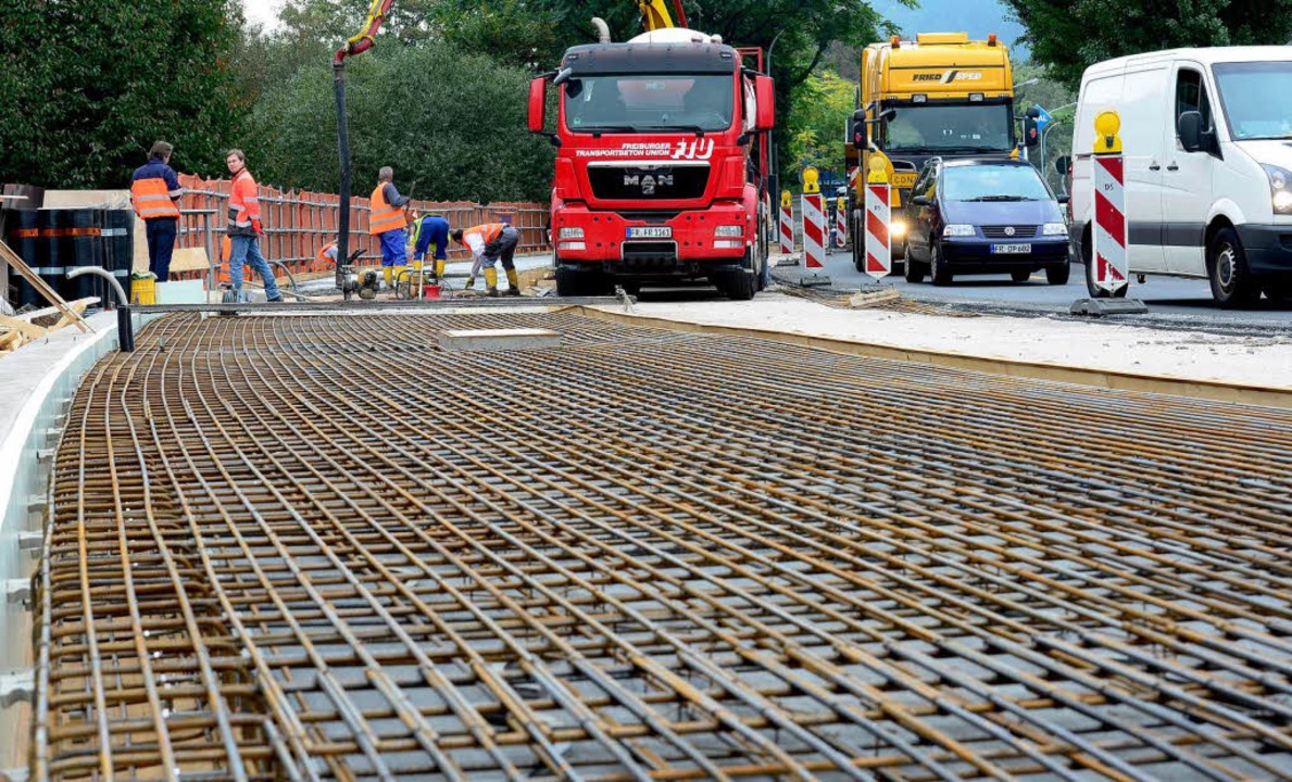LeoWohlebBrücke Großbaustelle hängt hinterm Zeitplan Freiburg