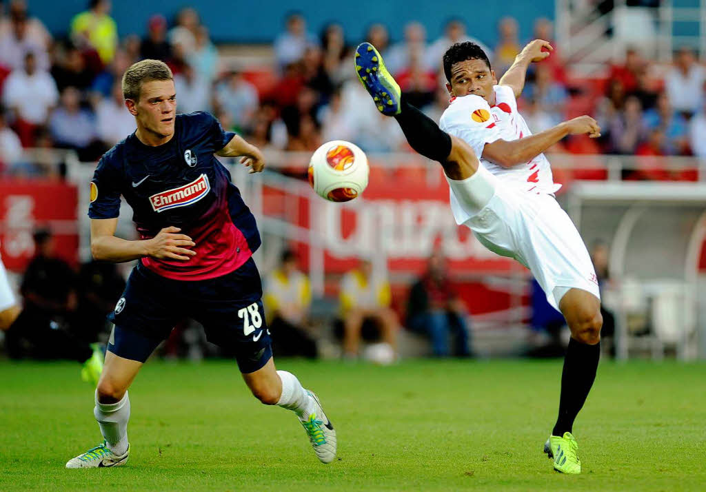 Der SC Freiburg verliert das Auswrtsspiel gegen den FC Sevilla.