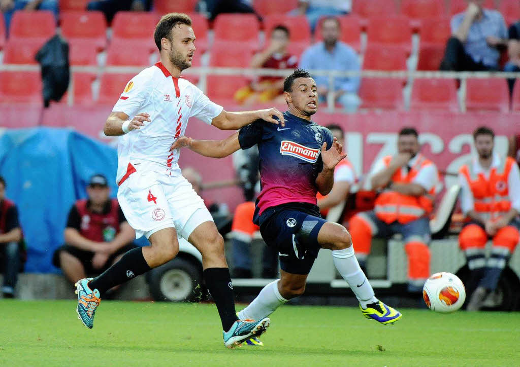 Der SC Freiburg verliert das Auswrtsspiel gegen den FC Sevilla.