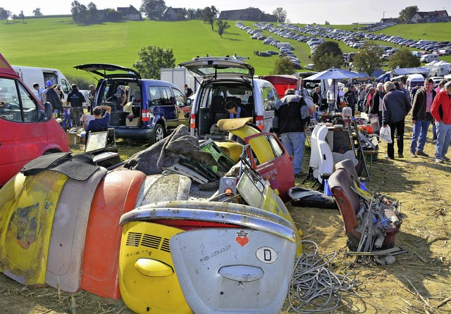 Kfer-Ersatzteile gefllig? Das und vi...amt, zu dem rund 5000 Besucher kamen.   | Foto: Dieter ERggelet