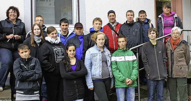 Die Klasse 9 der Hebelschule Schopfhei...hi in Gersbach. Links Sabine Arrango.   | Foto: Gerd Sutter