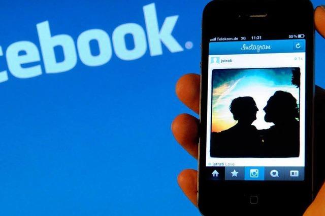 Teenager in Marokko wegen Facebook-Knutschbildes in Haft