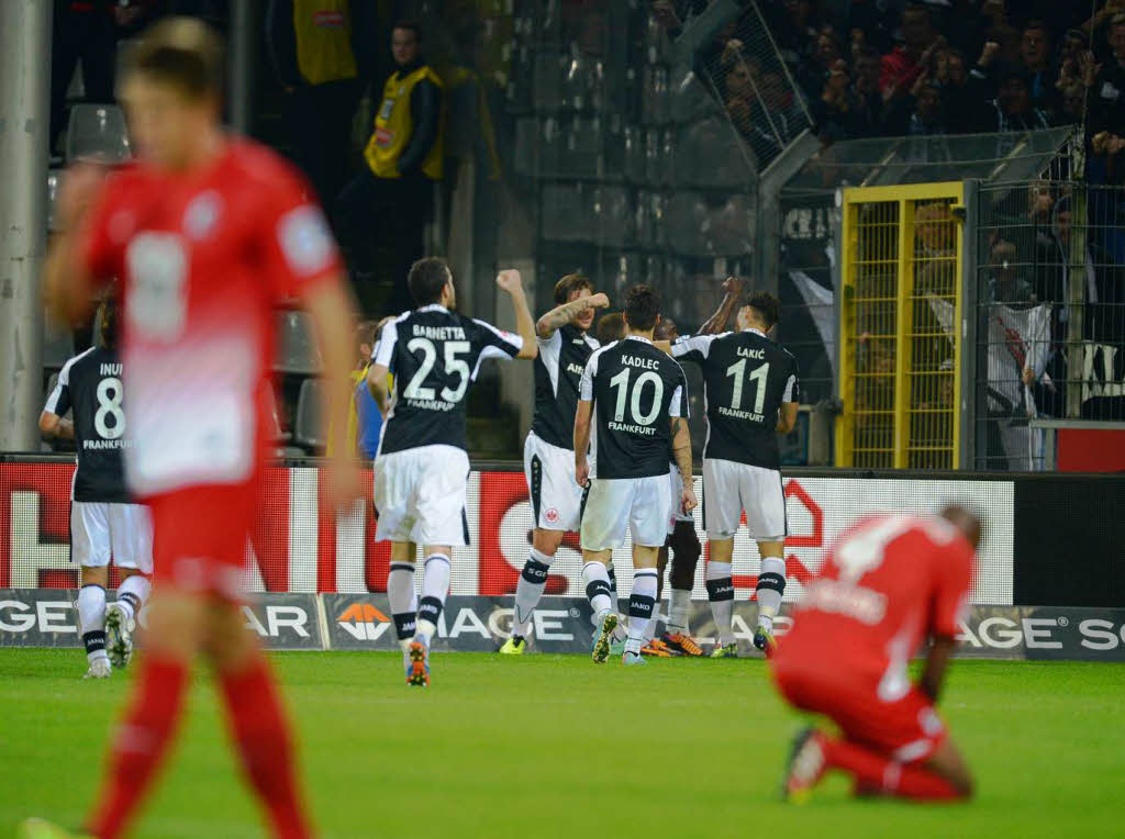 Der SC Freiburg und Eintracht Frankfurt trennen sich mit einem Remis.