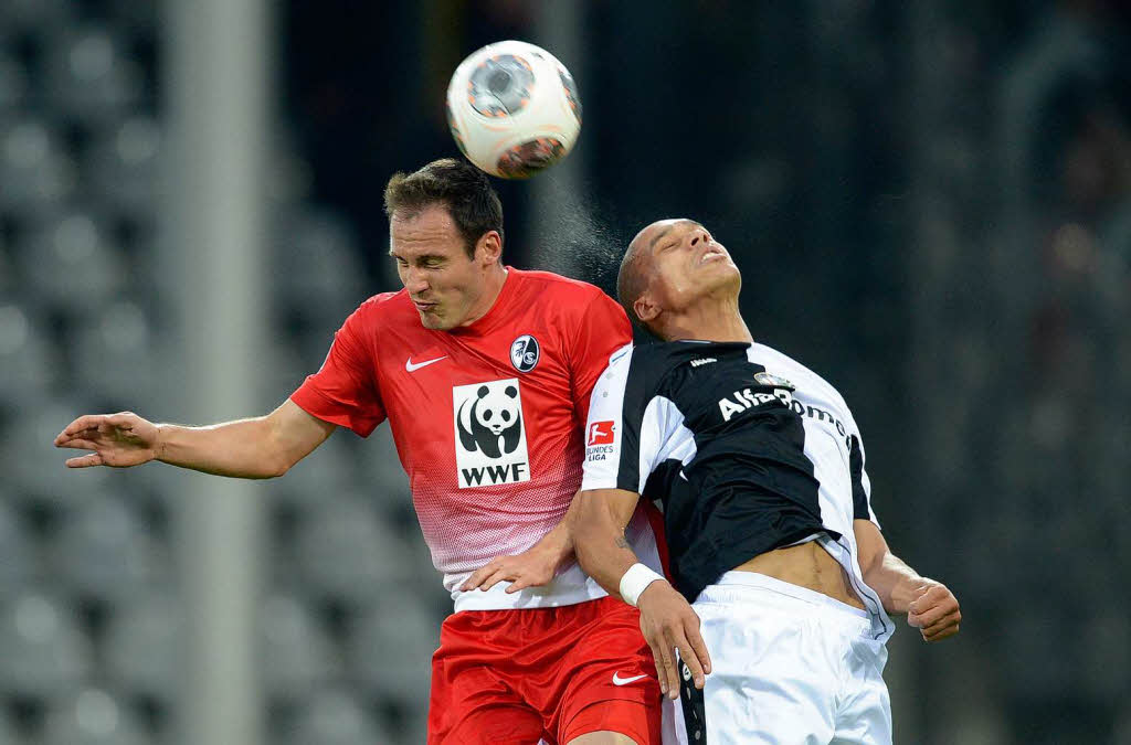 Der SC Freiburg und Eintracht Frankfurt trennen sich mit einem Remis.