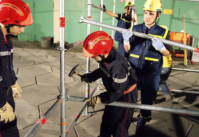 Die  Jugend der Feuerwehr Chalamp/Ban...eim beim gemeinsamen Ausbildungsabend   | Foto: Privat