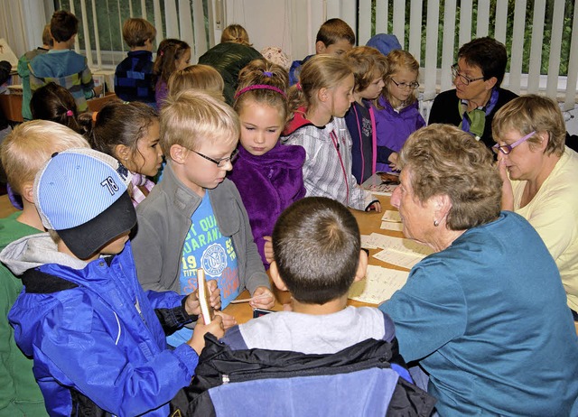 Ansturm gestern Vormittag bei der Erf...er kleinen Leseratten zu bewltigen.    | Foto: Schopferer