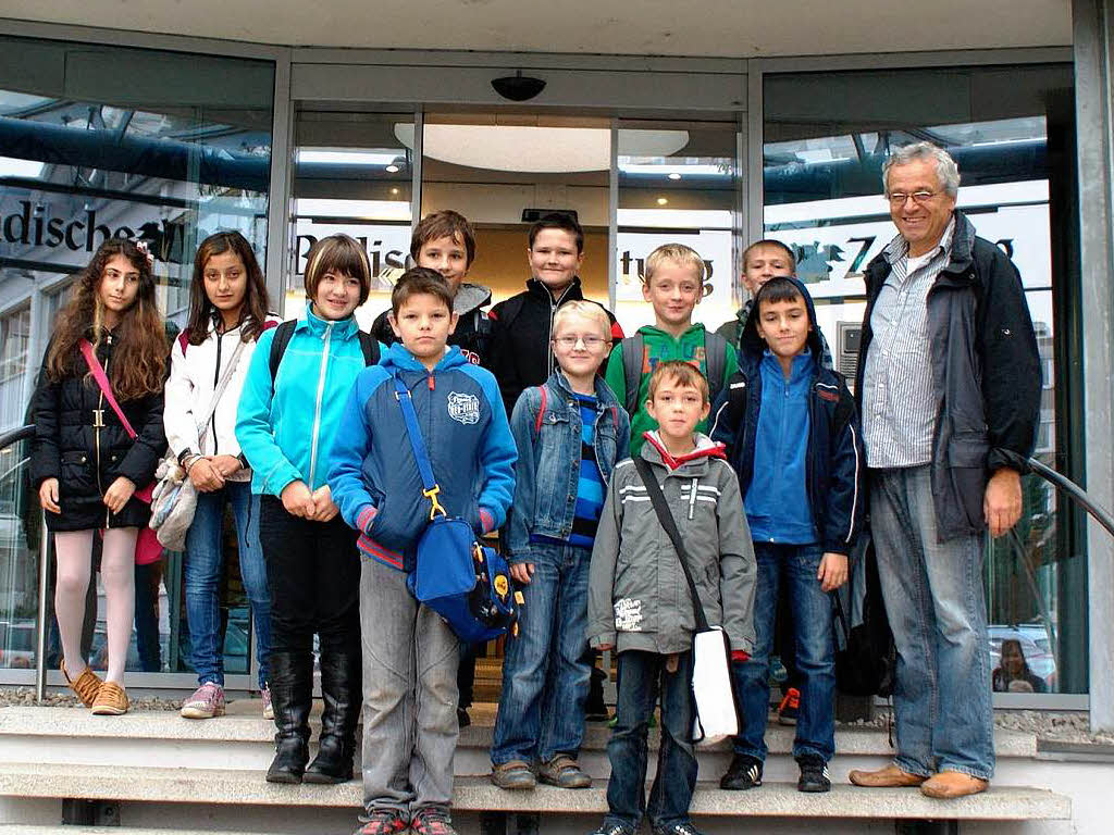 Die Klasse 4b der Sprachheilschule Emmendingen mit ihrem Lehrer Thomas Weiß. Die Klasse 4b der Sprachheilschule Emmendingen mit ihrem Lehrer Thomas Weiß.