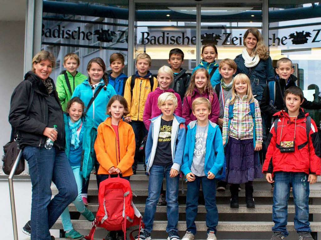 Die Klasse 4b der Sommerbergschule Buchenbach mit ihrer Lehrerin Annette Cramer. Die Klasse 4b der Sommerbergschule Buchenbach mit ihrer Lehrerin Annette Cramer.