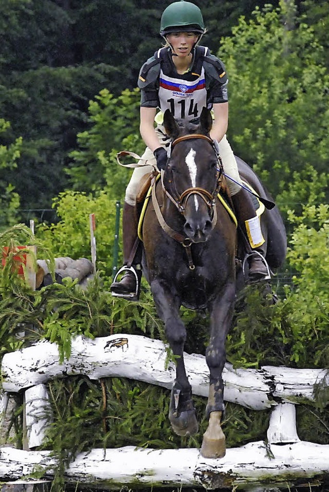 Titelverteidigerin im Ring: Lokalmatadorin Astrid Virnich   | Foto: Dippel