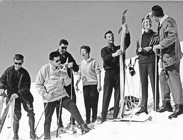 Ein Foto aus frheren Zeiten der Skizu...kier prpariert und Felle aufgezogen.   | Foto: Skizunft