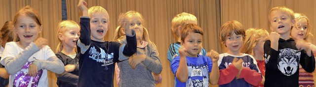 &#8222;50 Jahre Schulhaus&#8220;  feie...rn und Brgermeisterin Daniela Meier.   | Foto: Markus Maier