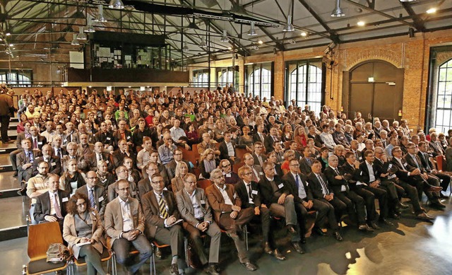 Vor allem wie Industriespionage im Net...egion Ortenau in die Reithalle kamen.   | Foto: Robert ullmann