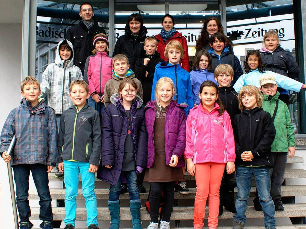 Die Klasse 4b der Schneeburgschule aus Freiburg mit ihrer Lehrerin Maria Köllner. Die Klasse 4b der Schneeburgschule aus Freiburg mit ihrer Lehrerin Maria Köllner.