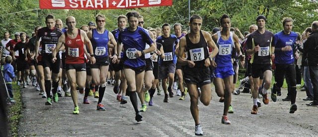 Schon beim Start  zum 41. Waielnder-L...der Zweite Michiel Zersenay (Nr. 85).   | Foto: Heidemarie Wussler