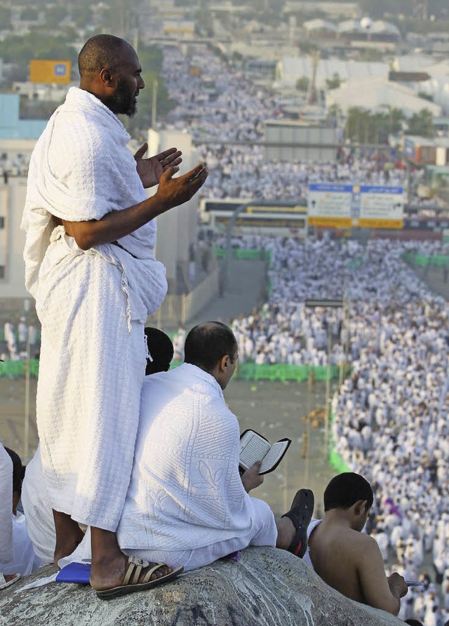 Pilgerstrme im saudi-arabischen Mina bei Mekka   | Foto: dpa