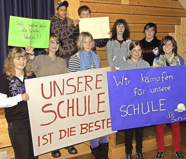Protest fr den Erhalt der Schule in E...Veranstaltung in der Wolfwinkelhalle.   | Foto: peter Stellmach