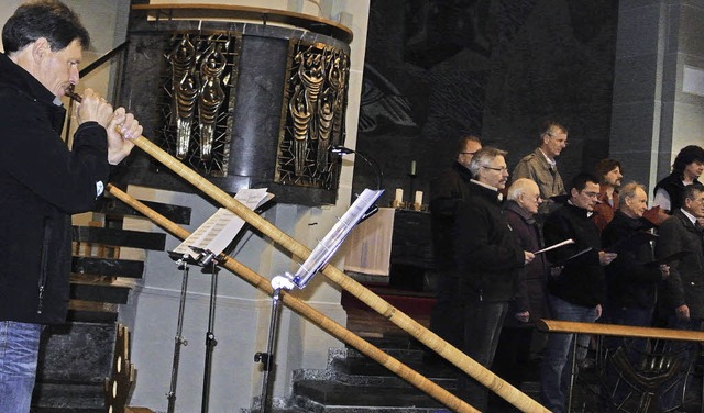 Alphrner und Chorstimmen erklingen am...;, die Herbert Kaiser komponiert hat.   | Foto: Karin Maier