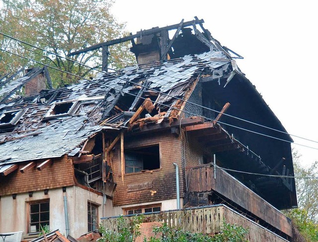 Alles verbrannt: der Hutjrgelhof in Wagensteig.  | Foto: Markus Donner