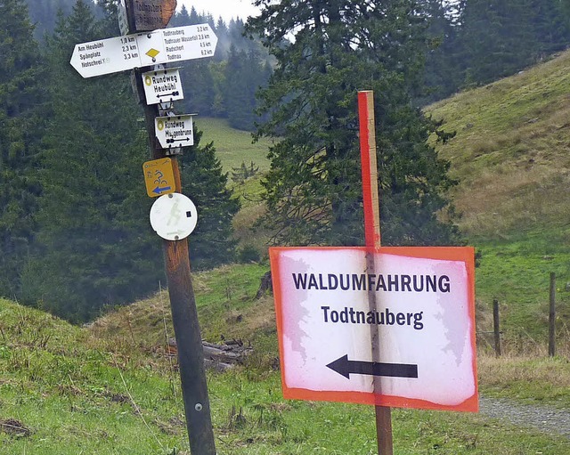 Hinweis auf den Schleichweg nach Todtnauberg  | Foto: Dirk Sattelberger