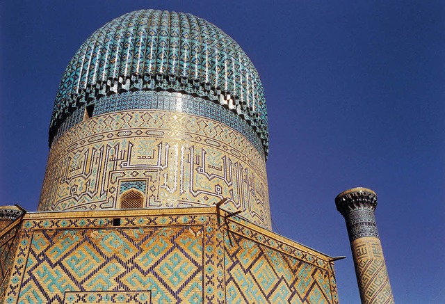Welche Pracht: Mausoleum Gur-Emir in Samarkand  | Foto: dpa