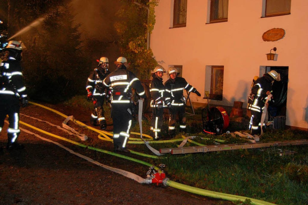 Dachstuhlbrand in Schweighfe in St. Mrgen  | Foto: Kamera 24
