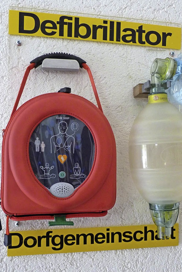 Der erste  Defibrillator weit und brei...atmung des Patienten benutzt werden.    | Foto: sonja eiche