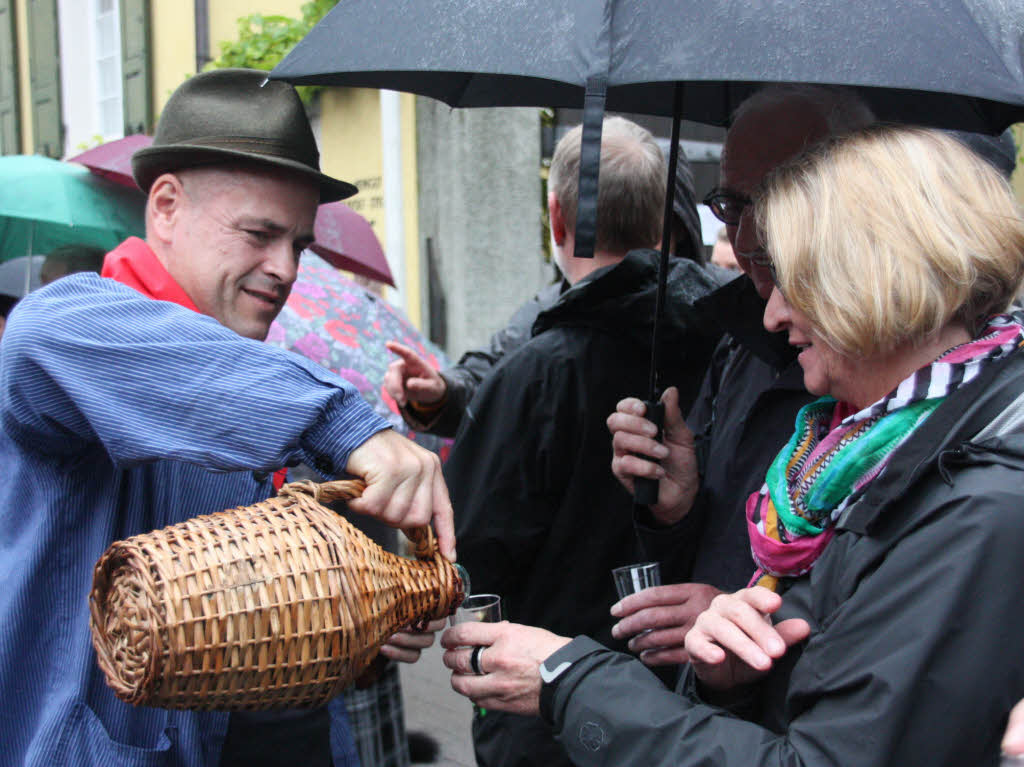 Am Sonntag herrschte in Ihringen beim Herbstausklang trotz Regenwetter gute Stimmung.