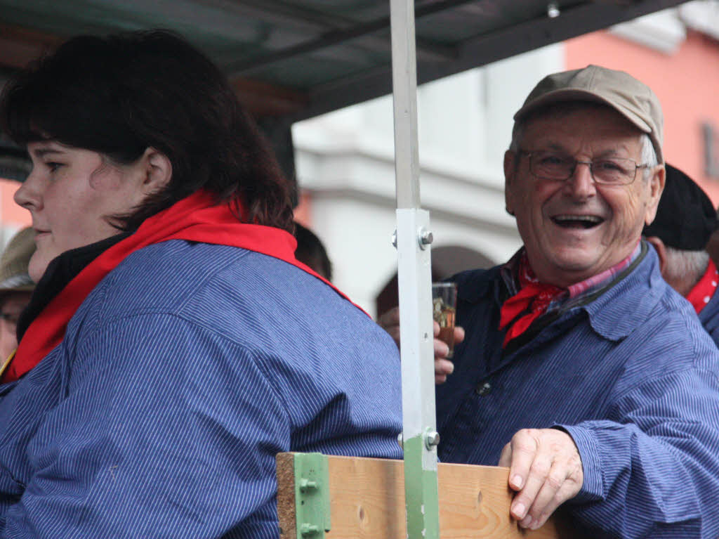 Am Sonntag herrschte in Ihringen beim Herbstausklang trotz Regenwetter gute Stimmung.