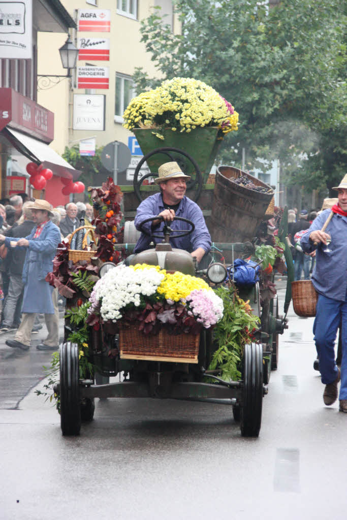 Am Sonntag herrschte in Ihringen beim Herbstausklang trotz Regenwetter gute Stimmung.