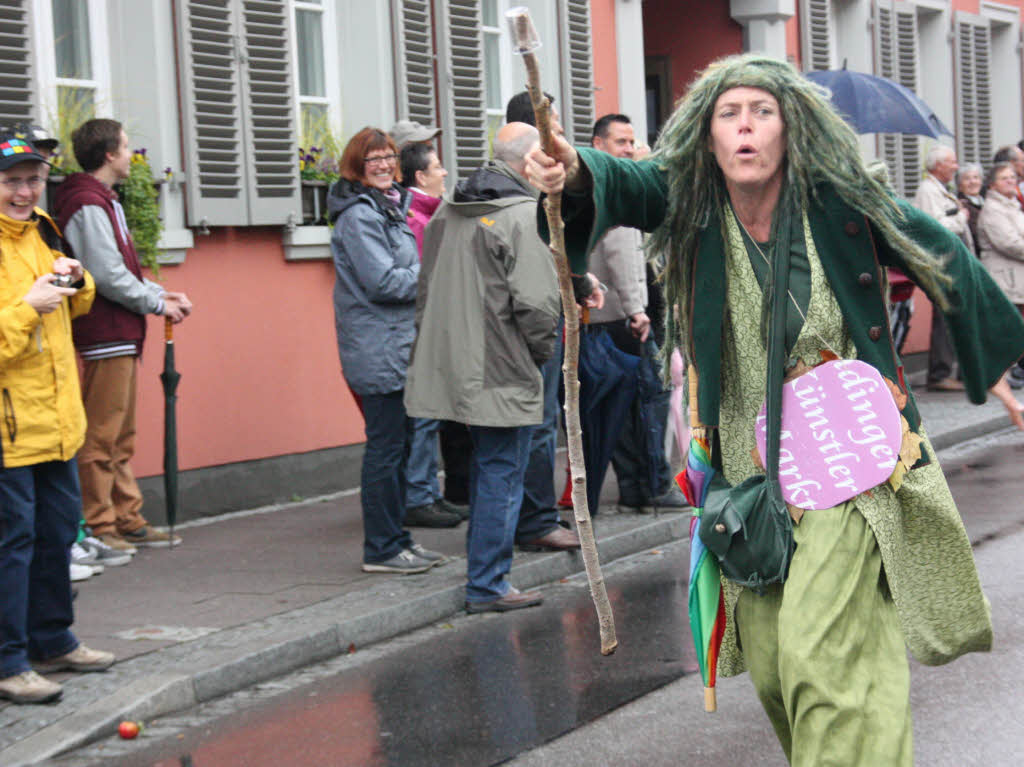 Am Sonntag herrschte in Ihringen beim Herbstausklang trotz Regenwetter gute Stimmung.