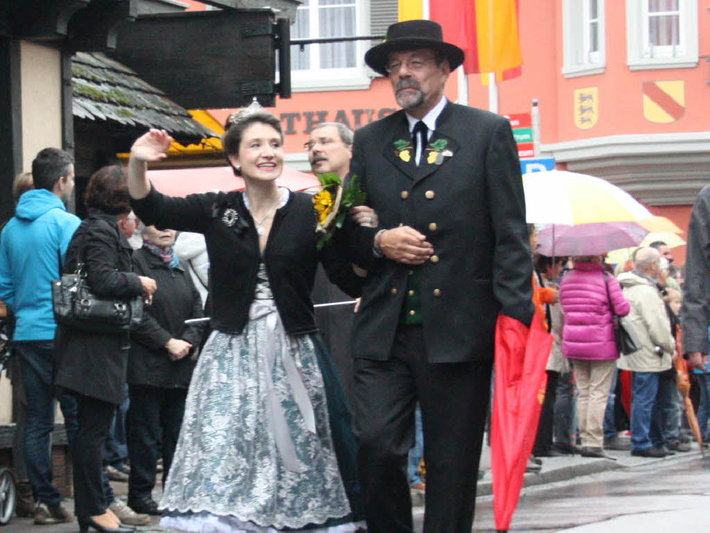 Am Sonntag herrschte in Ihringen beim Herbstausklang trotz Regenwetter gute Stimmung.